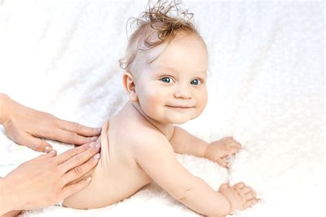 7 Conseils Pour Faire Un Massage à Son Bébé