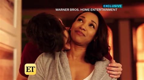 The Flash Season 4 Deleted Scene Barry And Iris Enjoy Married Life