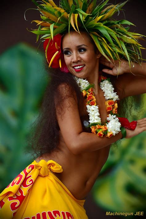 HeivaiHonolulu Hawaiian Woman Polynesian Girls Hawaiian Dancers