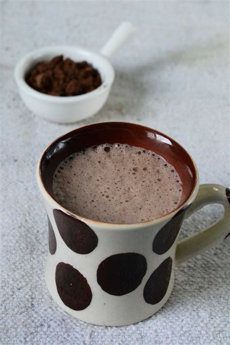 Easy Hot Chocolate Recipe Gayathris Cook Spot