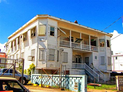 I don't mind spending everyday. Before and After - Building on Regent Street in Belize ...
