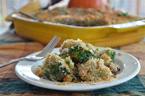 Treat your family to these delicious casserole recipes. Pioneer Woman's Broccoli-Wild Rice Casserole (and a Giveaway!)