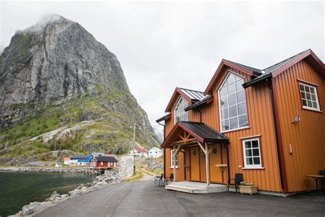 Where To Stay In The Lofoten Islands Norway Earth Trekkers