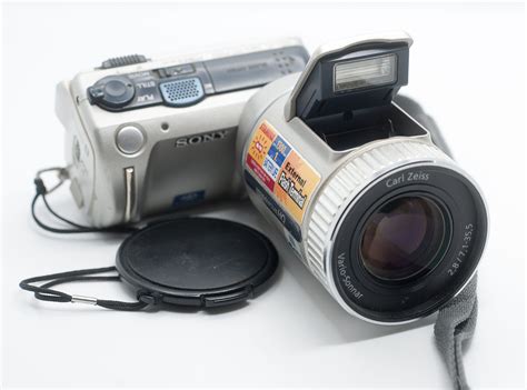 Sony Cybershot F505v Digitalcalssic Vintagelens