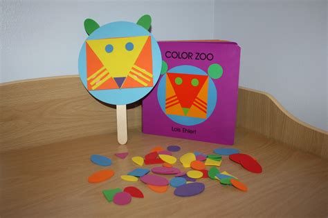 Patton's Bookcase: Color Zoo: Fun with Shapes