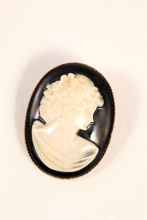 Antique Victorian Glass Cameo Brooch Pin Black Off White Cameo Brooch