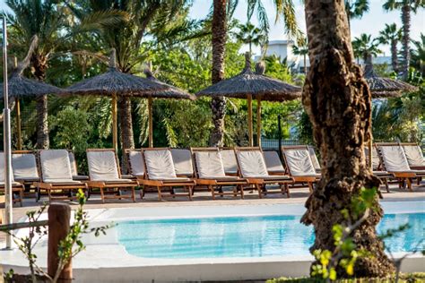 The #1 best value of 490 places to stay in maspalomas. Miraflor Suites (Playa del Ingles, Gran Canaria)