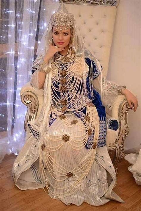 Chedda Tlemcen Algeria Tenue Traditionnelle Alg Rienne Tenue Traditionnelle Robe