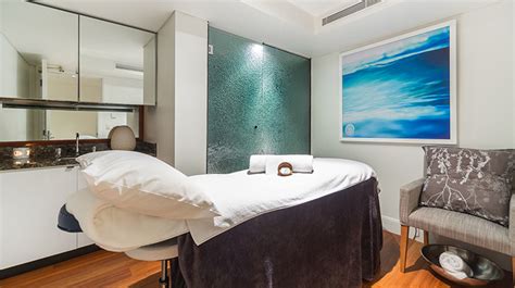 Cards accepted at this hotel. Endota Spa at Four Seasons Hotel Sydney - Sydney Spas ...