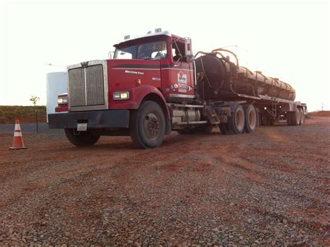 Oilfield Big Rig Trucks Oilfield Oil And Gas