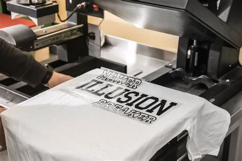 Benefits Of Screen Printing T Shirt For Your Business