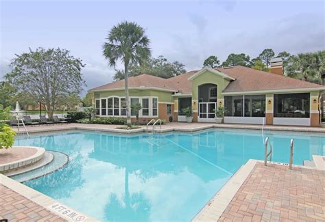 Live luxdistinctive residencesexperience the exceptional elegance of lux, jacksonvilleâ€™s newest. Country Club Lakes Apartments - Jacksonville, FL 32224