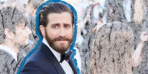 Invest in a solid pair of clippers: How To Trim a Beard The Right Way - Trim Your Beard NeckLine