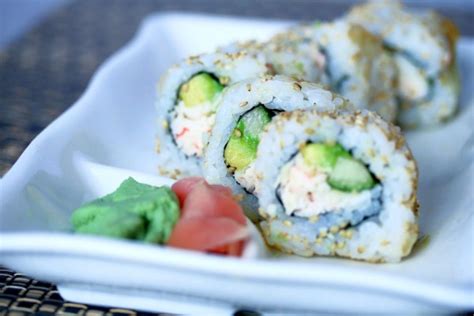 Discover the history of the california roll and what ingredients and considerations matter the most for making them delicious. Uwajimaya | Recipes - California Roll