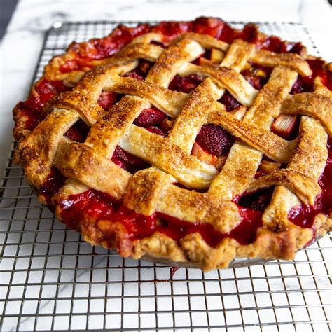 You can always get creative and add hazelnut spread, jam, or even. Easy Gluten Free Pie Crust (the BEST crust recipe!)