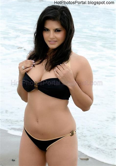 Sunny Leone Bikini Spicy Hot Photos Actresshotphotos The Best Porn