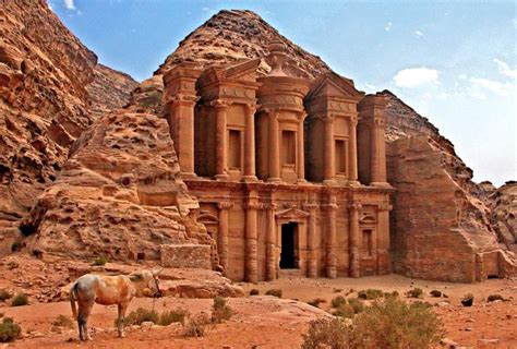 Travel Guide To Petra Jordan With Sample Itinerary