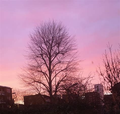 Such A Beautiful Sky Over Se Right Now Rlondon