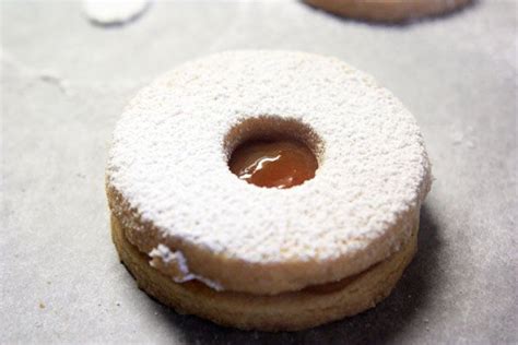 Ricetta occhi di bue morbidi. Ricetta Occhi Di Bue Morbidi : Pasticcini Occhi Di Bue ...