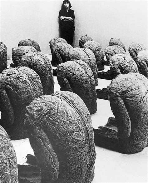 Magdalena Abakanowicz Installations Artistiques Atelier Les