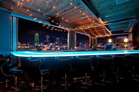 The 7 Best Staycations In Dallas Dallas Nightlife Best Rooftop Bars