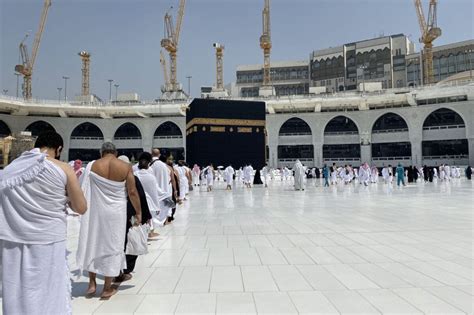 Saudi Arabia To Allow 2m Worshippers Monthly To Perform Umrah Beginning