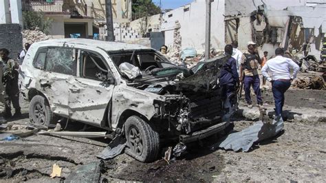 Car Bomb In Mogadishu Somalias Capital Kills 8 The New York Times