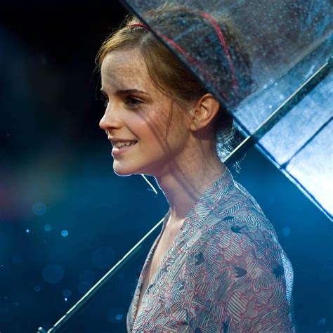 Emma Watson 11 2048x2048 Ipad Wallpapers And Backgrounds Free Downloads