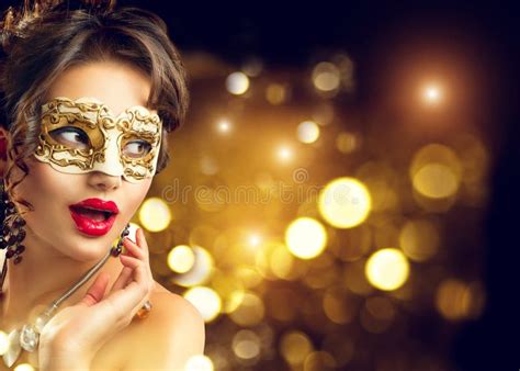 Beautiful Girl In Carnival Mask Stock Image Image Of Carnivale Carnival 29240887