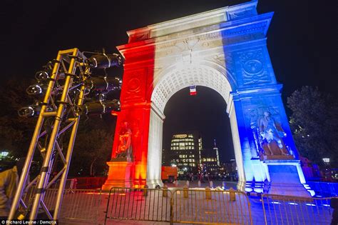 Paris Attacks Lead To Worlds Iconic Buildings Lit Up In