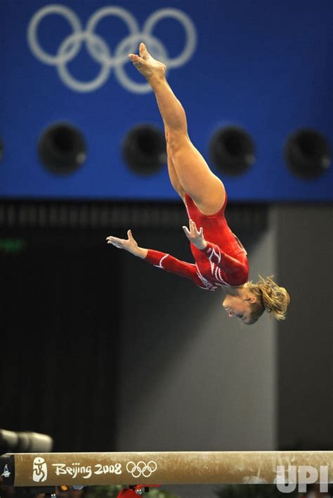 Shawn Johnson Olympic Beam Routine The Best Picture Of Beam