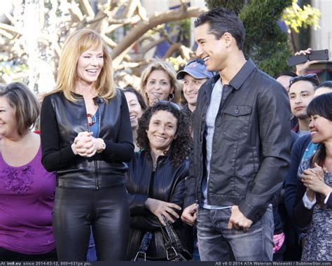 Pic Extra Cameltoe Marg Helgenberger Grove Candids 115551B