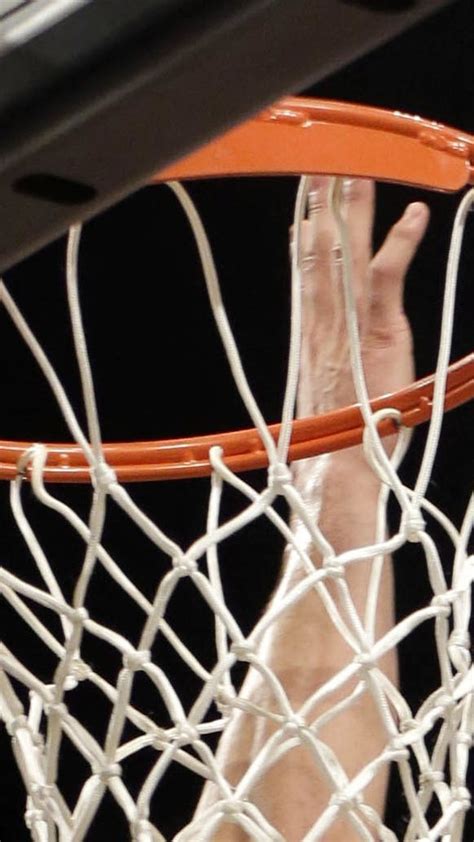 Looking for the best wallpapers? Kobe Bryant dunks on Brooklyn Nets. All of them. (VIDEO)