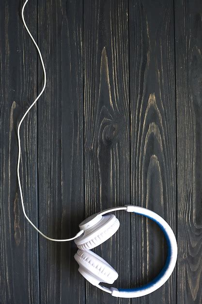 Still Life Headphones Photo Free Download