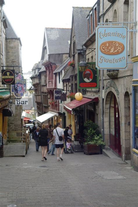 Ferienhäuser in lannion () mit kundenbewertungen und preisvergleich. Am 22.07.2009 in Lannion in der Bretagne - Staedte-fotos.de