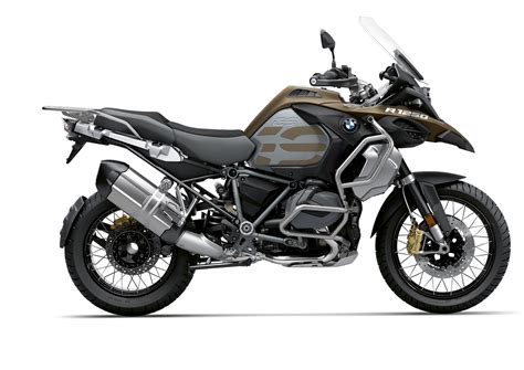 Zajistíme vám financování přímo u nás na showroomu. 2019 BMW R1250GS Adventure Guide • Total Motorcycle