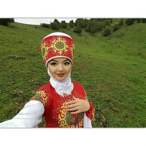 Pin By Kabil Niazaliev On Kyrgyz Girls Kyrgyz Fashion Girl