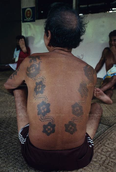 Iban tuang design on daniel huber.a reminder of his life and times in malaysia.thanks for sharing your life story and enjoy the tattoo. Iban Tattoo Design #Iban #Dayak #borneo #tattoos #Sarawak ...