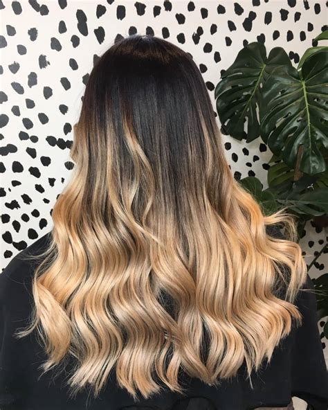 Updated 40 Dark Roots Blonde Hair Ideas August 2020