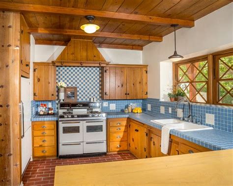1620 x 1037 jpeg 283 кб. fabulous-traditional-kitchen-with-inspiring-knotty-pine ...
