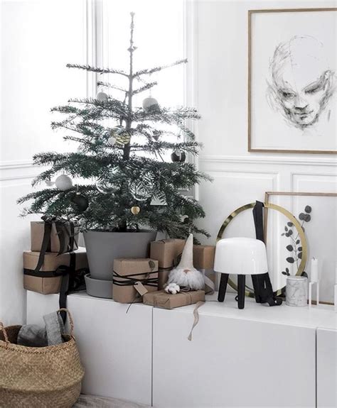 Nice 45 Scandinavian Christmas Tree Ideas Source Link