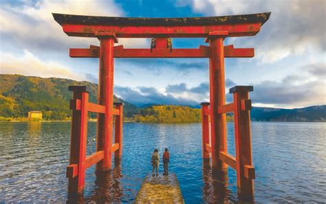 Visit The Hakone Active Volcanic Zone And Its Surroundings Evaneos