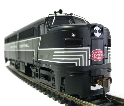 Ho Scale Model Railroad Trains Layout Engine Nyc Fa2 Locomotive With