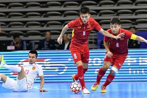 Futsal việt nam cạnh tranh thái lan ở giải thưởng xuất sắc thế giới. Việt Nam futsal team appear in top 10 teams in Asia