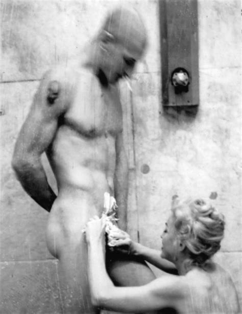Madonna Erotica Photos