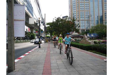 Bangkok Cycling Tour And Floating Market 6 Hour Tour