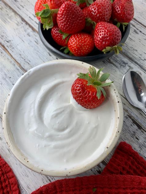 Greek Yogurt Whipped Cream - Real Healthy Recipes