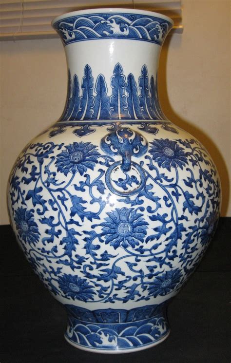 Antique Chinese Porcelain Blue White Vase Qianlong Mark Nr Th
