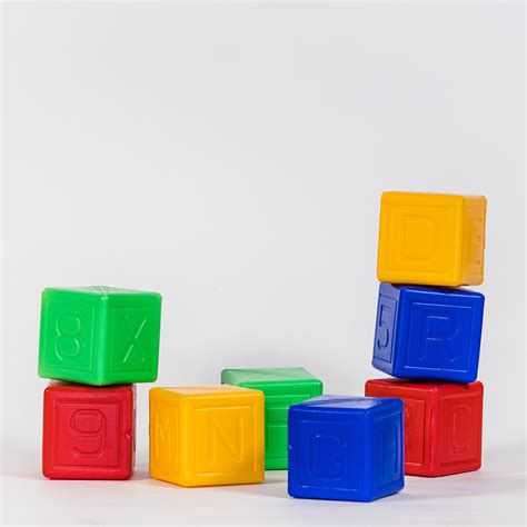 Cubos Letras Y Números Cys Tecnología En Plásticos