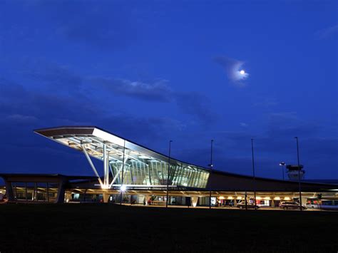 Lapangan terbang antarabangsa kuala lumpur (iata: Pictures of Senai International Airport - klia2.info